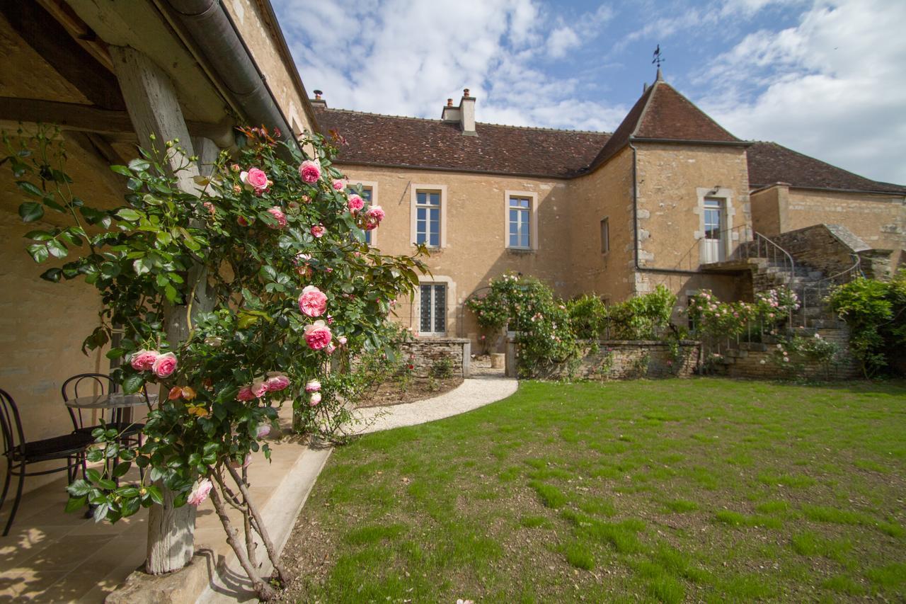 Hotel Le Prieure Noyers-sur-Serein Exteriér fotografie