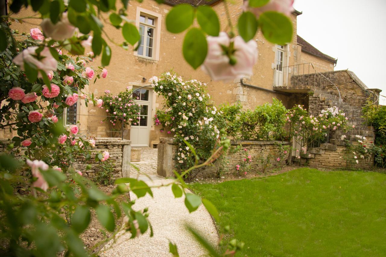 Hotel Le Prieure Noyers-sur-Serein Exteriér fotografie