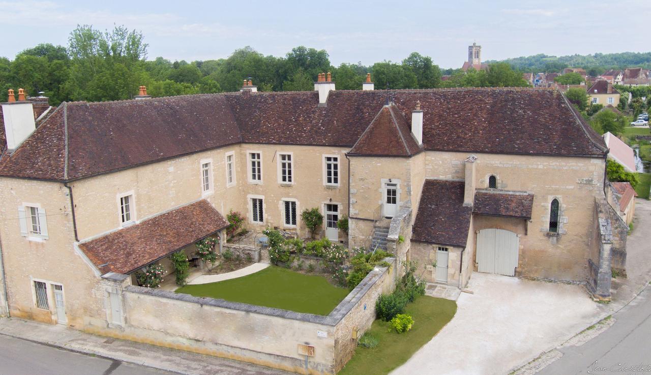 Hotel Le Prieure Noyers-sur-Serein Exteriér fotografie